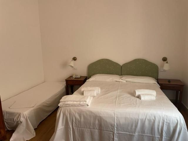Hotel Caffe Verdi - 24 Hours Reception Пиза Екстериор снимка