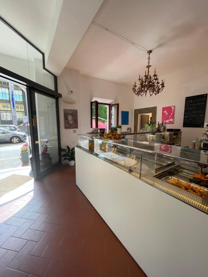 Hotel Caffe Verdi - 24 Hours Reception Пиза Екстериор снимка